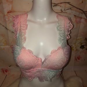 PINK Victoria’s Secret pastel lace bra